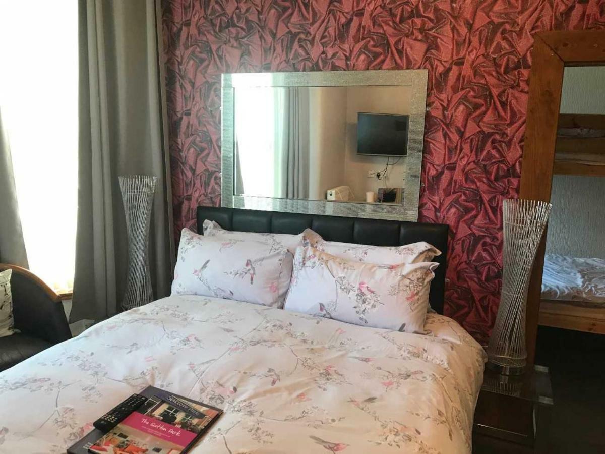 Sutton Park Guest House Blackpool Eksteriør billede